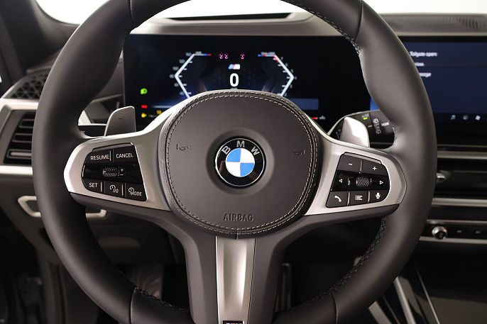 2026 BMW X7