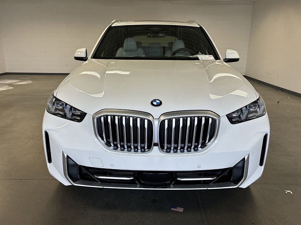 2025 BMW X5 sDrive40i image 4