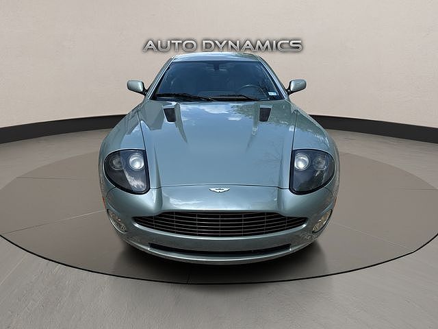 2005 Aston Martin V12 Vanquish