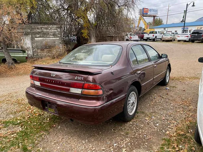 1997 Infiniti I30
