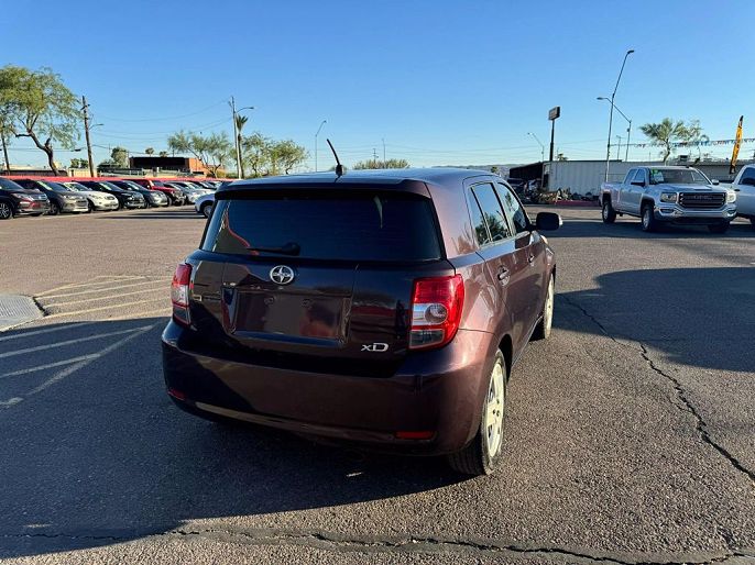 2014 Scion xD