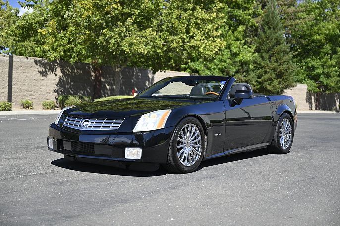 2005 Cadillac XLR
