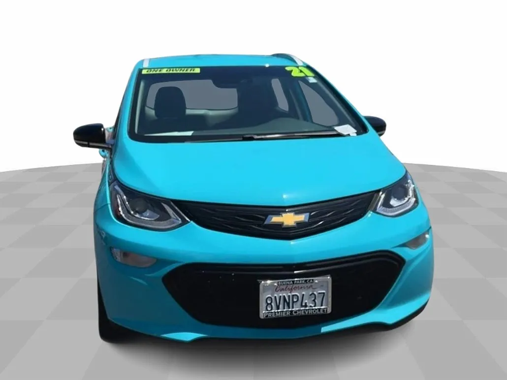 2021 Chevrolet Bolt EV Premier image 2