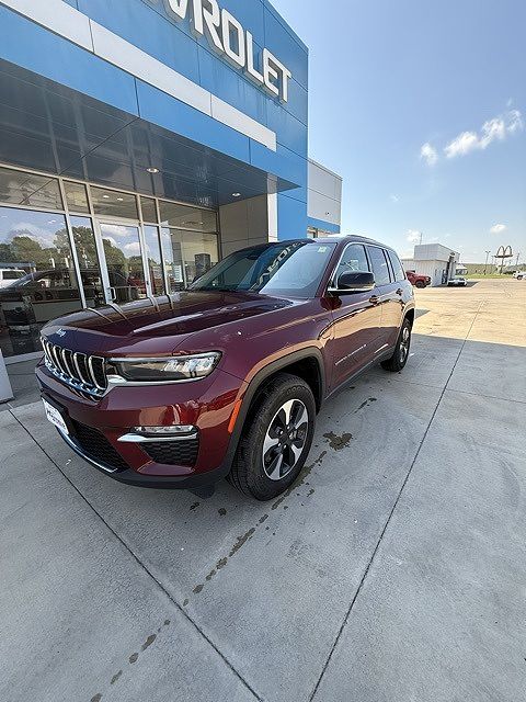 2023 Jeep Grand Cherokee