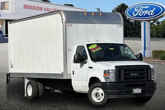 2023 Ford Econoline