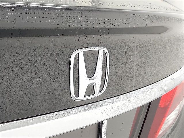 2015 Honda Civic LX image 41