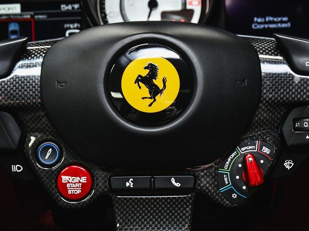 2018 Ferrari GTC4Lusso null image 39