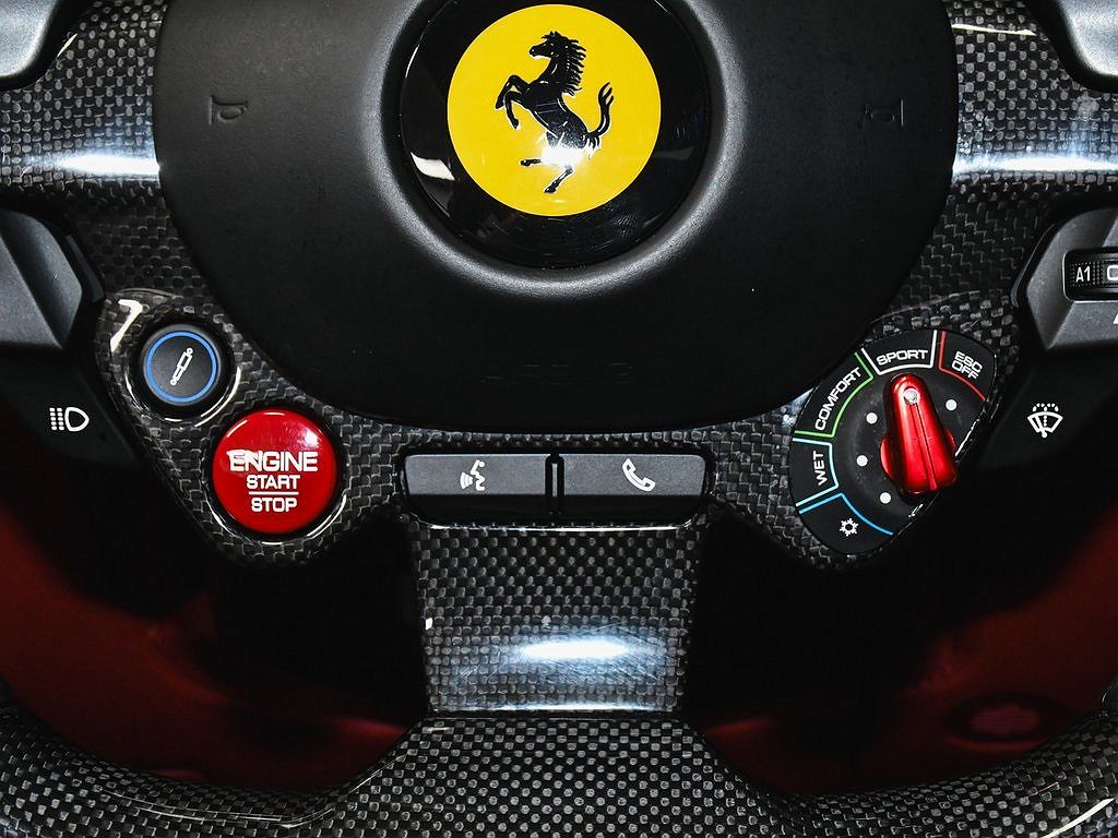 2018 Ferrari GTC4Lusso null image 45