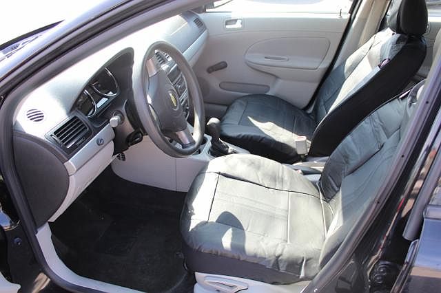 2010 Chevrolet Cobalt LS image 9