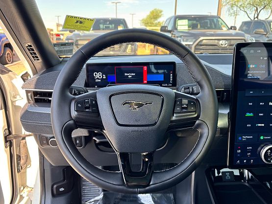 2023 Ford Mustang Mach-E GT photo 11
