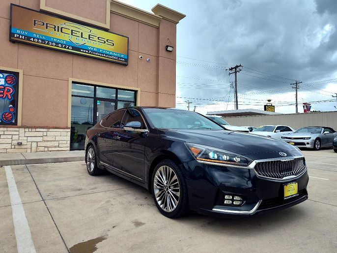 2017 Kia Cadenza