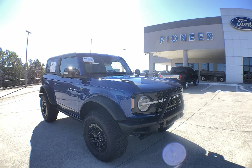 2021 Ford Bronco First Edition image 0