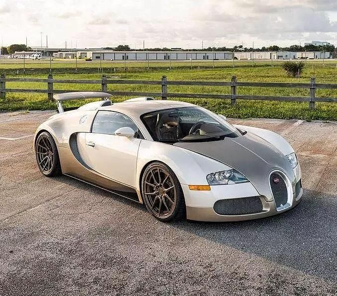 2008 Bugatti Veyron 16.4 image 24