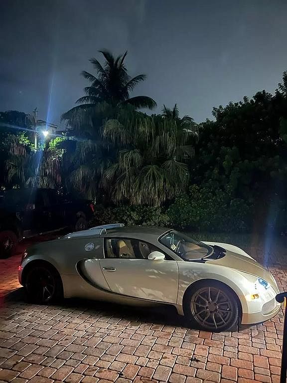 2008 Bugatti Veyron 16.4 image 32