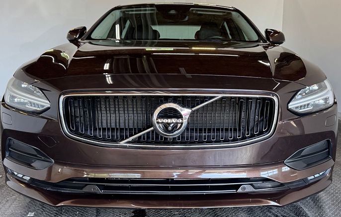 2018 Volvo S90