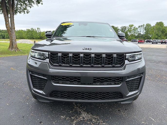 2026 Jeep Grand Cherokee