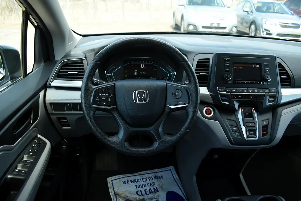 2019 Honda Odyssey LX image 5