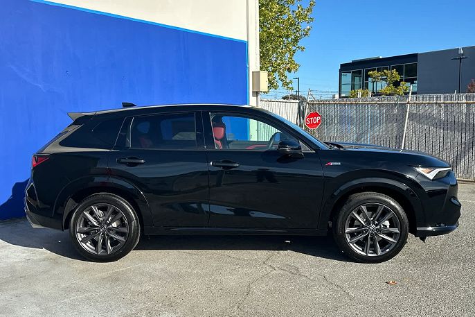 2025 Acura ADX