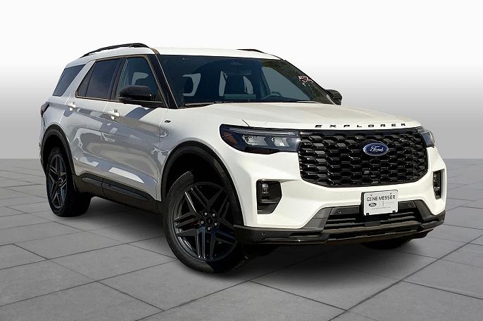 2025 Ford Explorer