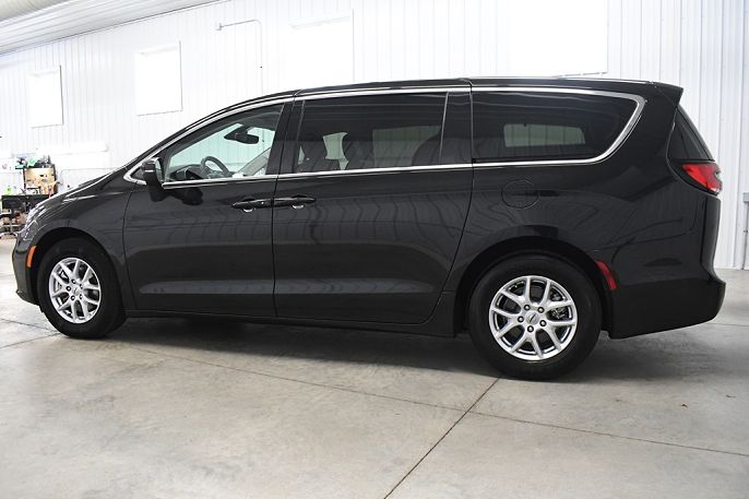 2023 Chrysler Pacifica