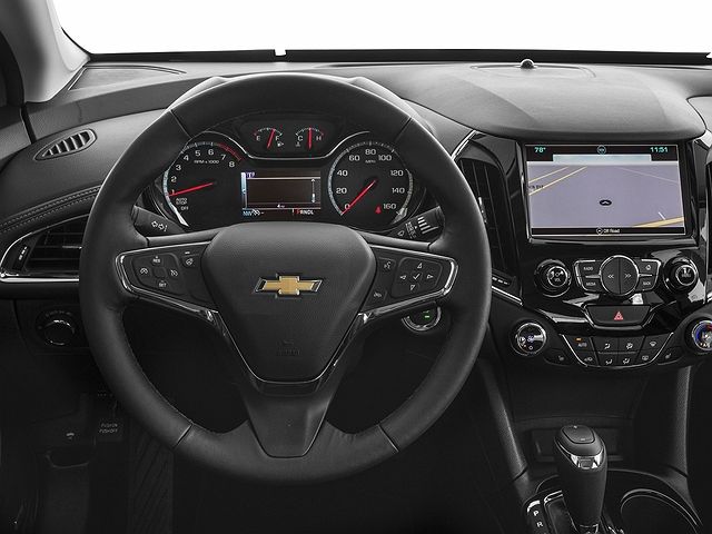 2017 Chevrolet Cruze Premier image 6