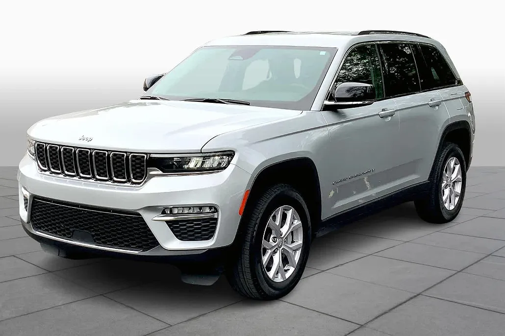 2022 Jeep Grand Cherokee Limited Edition image 0