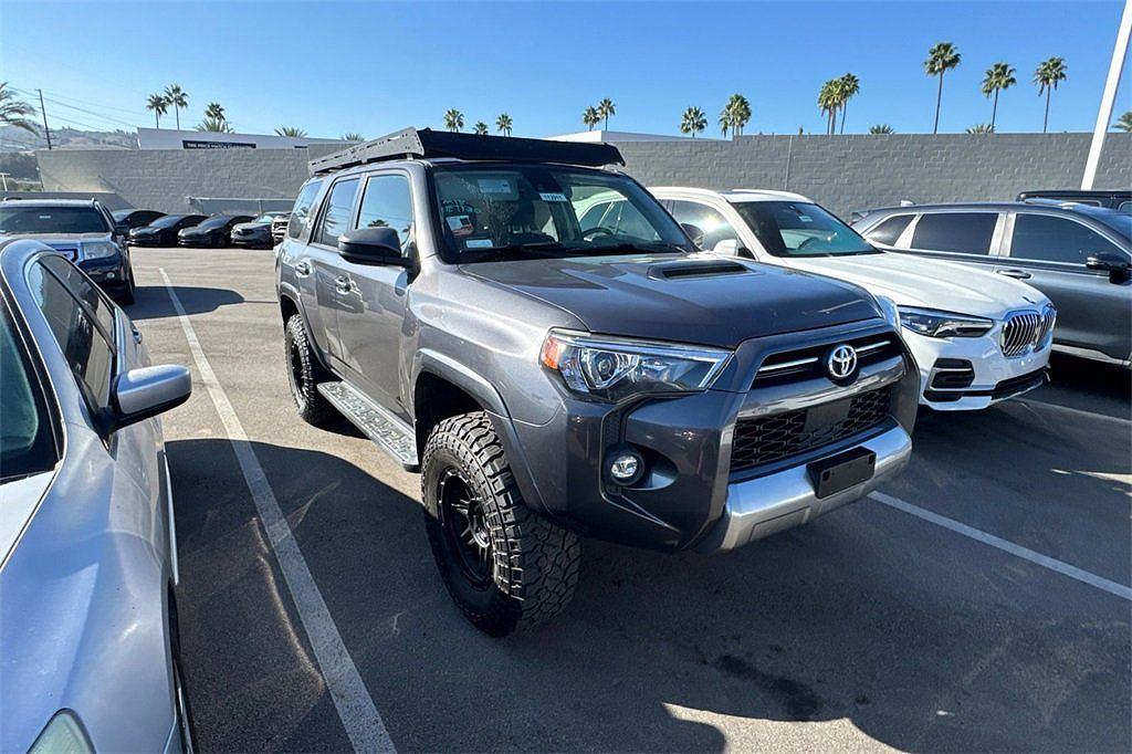 2021 Toyota 4Runner TRD photo 11