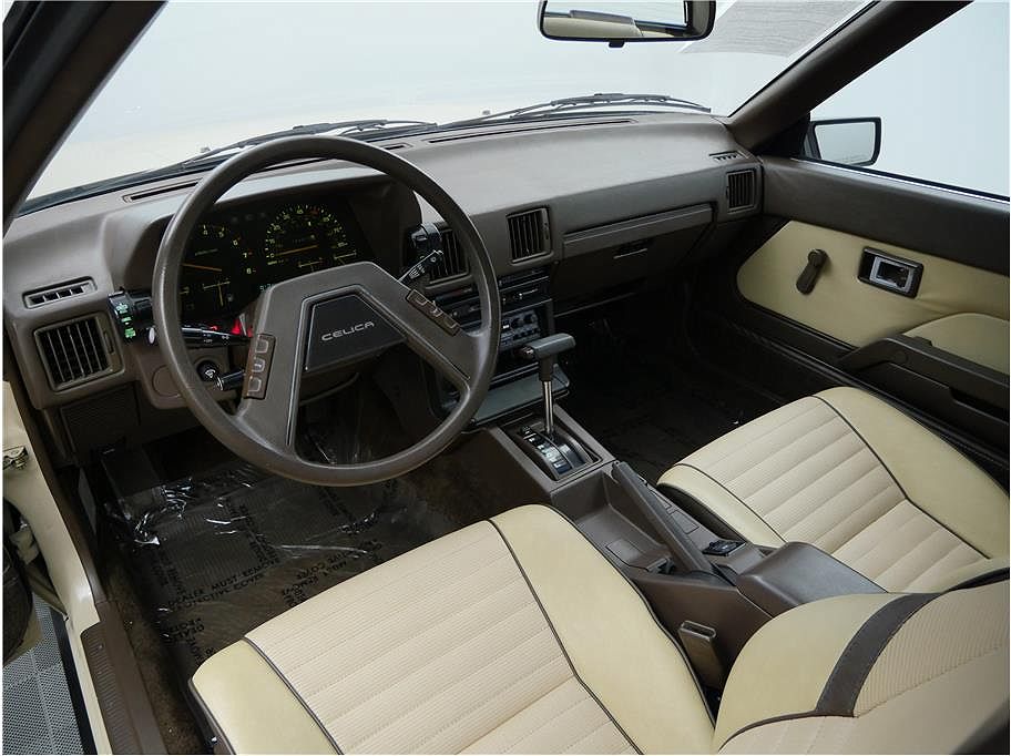 1982 Toyota Celica GT image 14