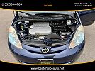 2007 Toyota Sienna XLE Limited image 19