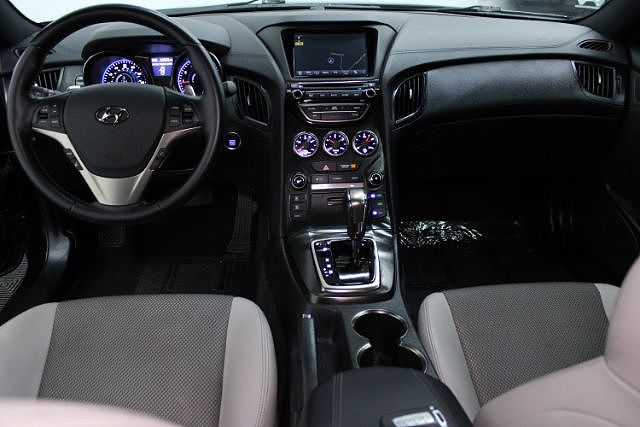 2014 Hyundai Genesis
