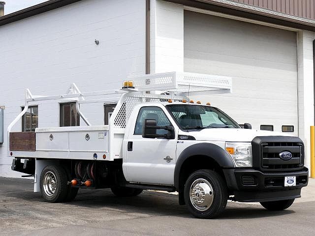 2016 Ford F-550 null image 1