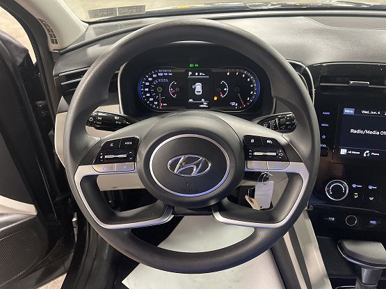 2024 Hyundai Tucson SE photo 5