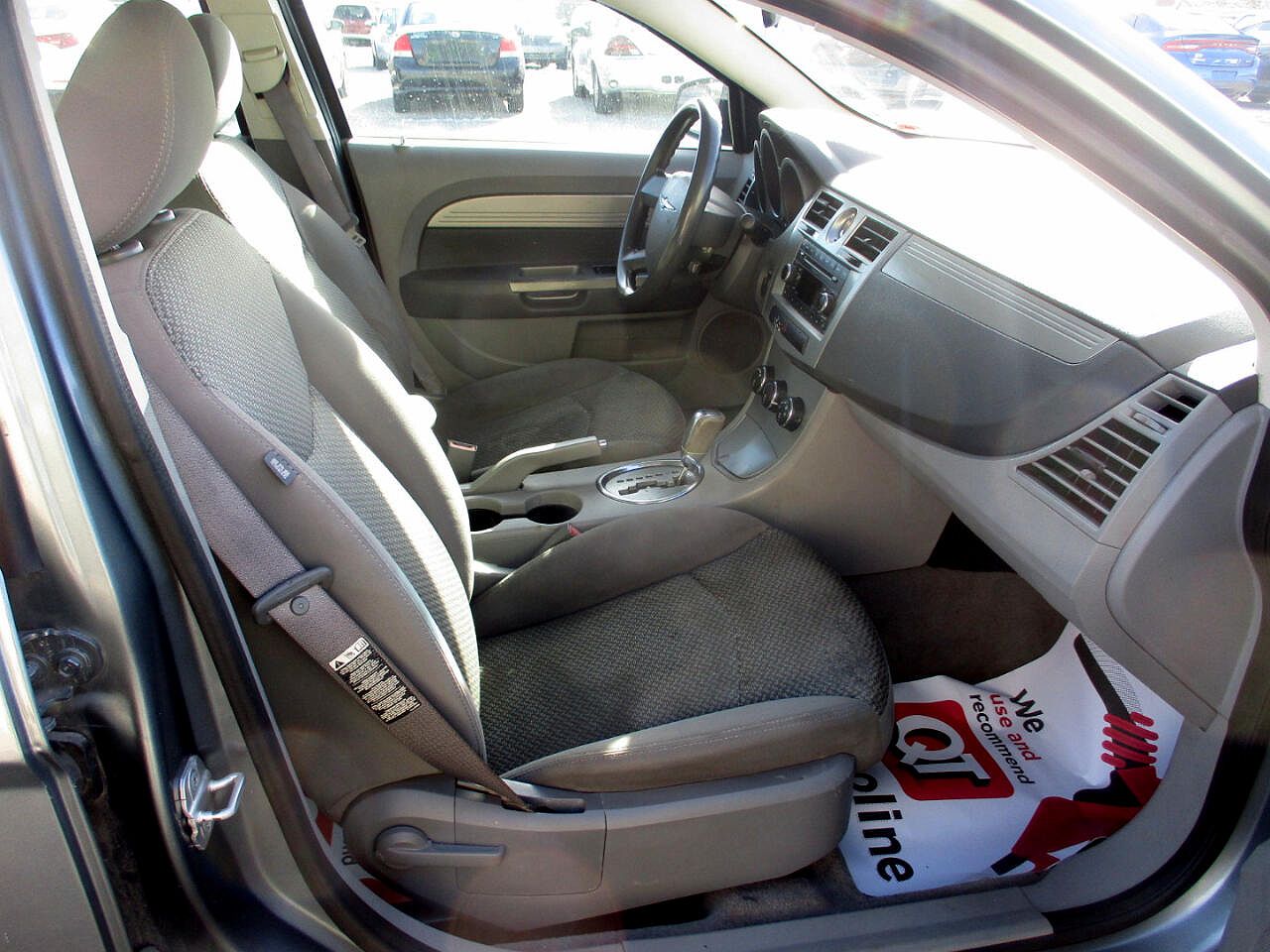 2007 Chrysler Sebring Base image 9
