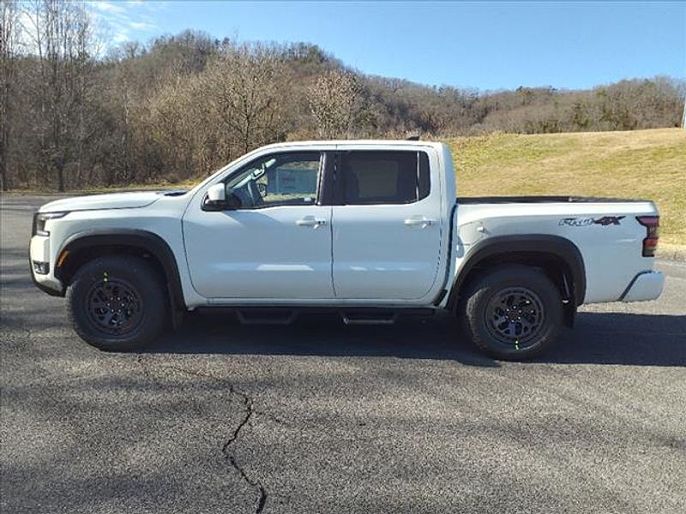 2025 Nissan Frontier