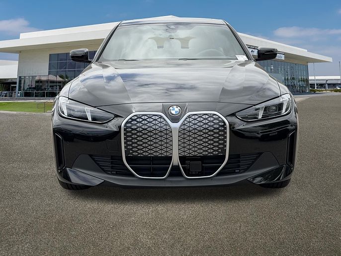 2026 BMW i4