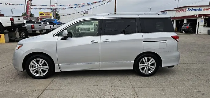 2015 Nissan Quest