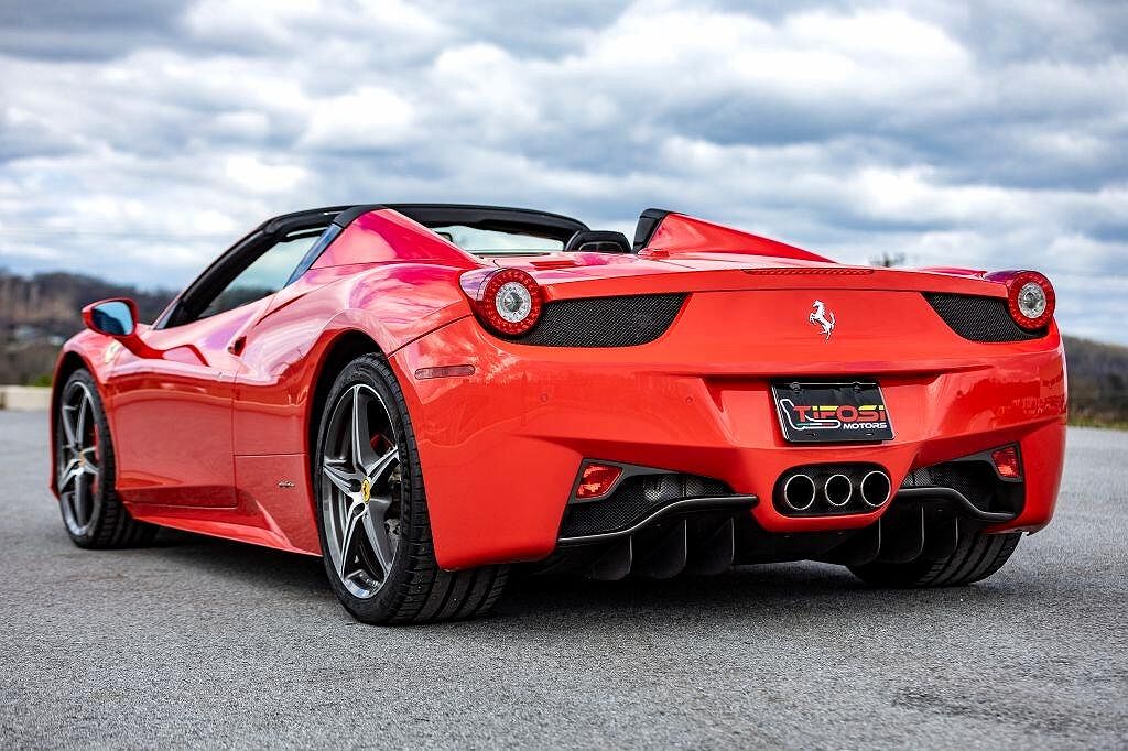 2014 Ferrari 458 null image 35