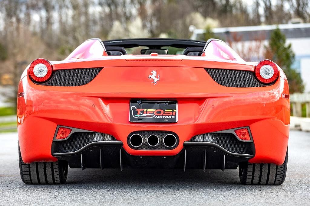 2014 Ferrari 458 null image 50