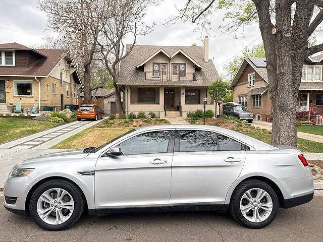 2017 Ford Taurus