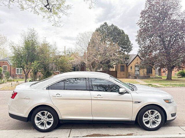 2017 Ford Taurus