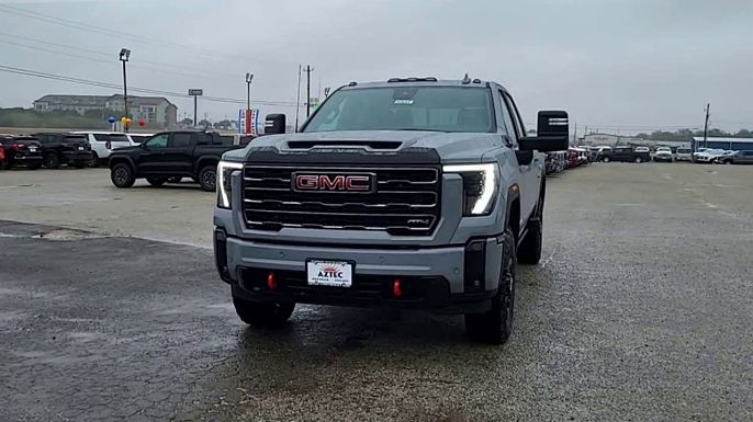 2025 GMC Sierra 3500HD