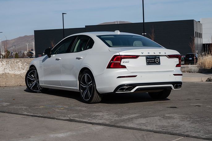 2022 Volvo S60
