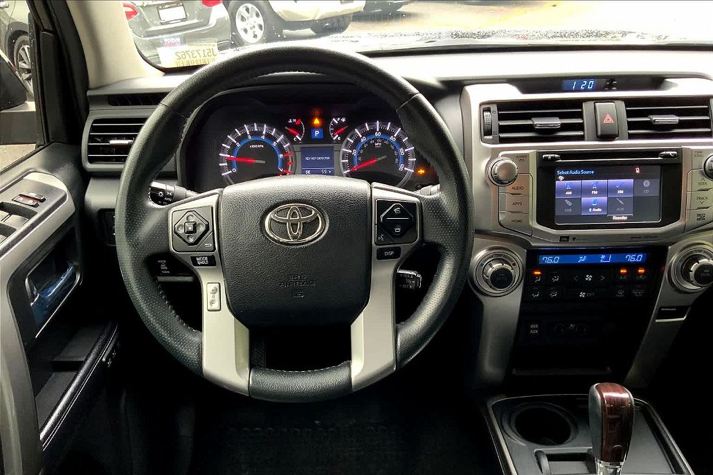 2018 Toyota 4Runner Limited Edition image 4
