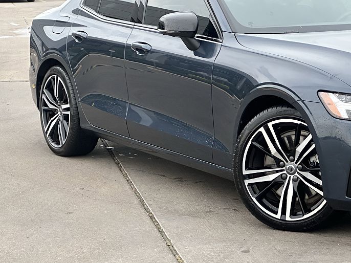 2022 Volvo S60