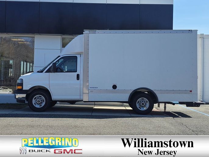 2025 GMC Savana
