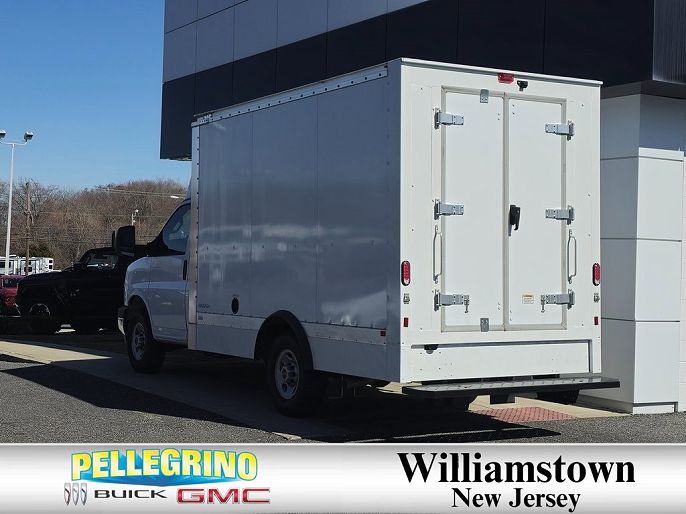 2025 GMC Savana