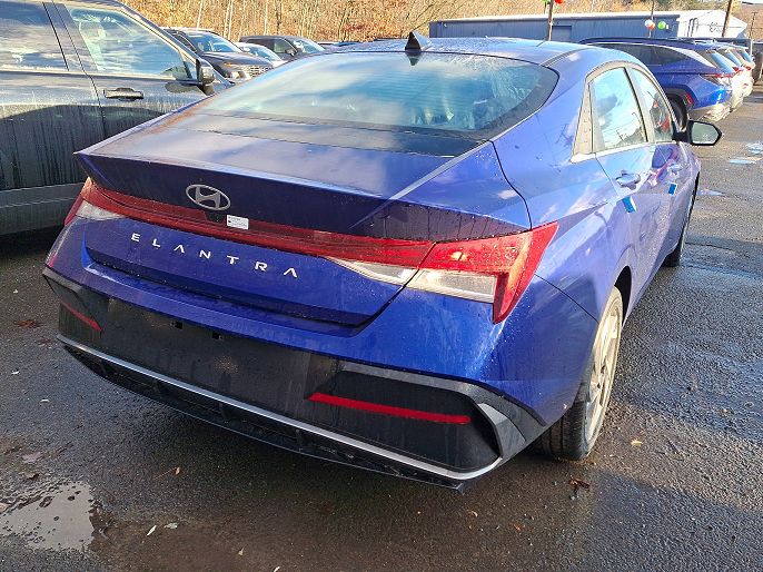 2025 Hyundai Elantra