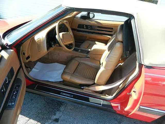 1990 Buick Reatta