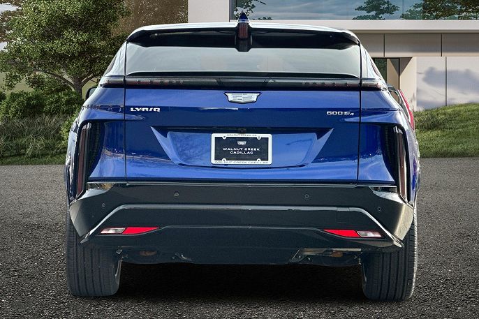 2025 Cadillac Lyriq