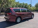 2018 Chrysler Pacifica Touring-L image 3